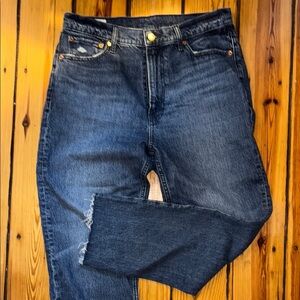 GAP Women's Cheeky Straight Sky High Jeans